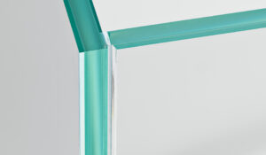 Détail angle haut EHEIM clearTank